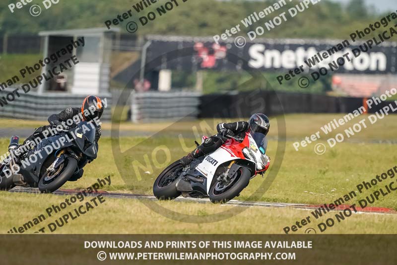 enduro digital images;event digital images;eventdigitalimages;no limits trackdays;peter wileman photography;racing digital images;snetterton;snetterton no limits trackday;snetterton photographs;snetterton trackday photographs;trackday digital images;trackday photos